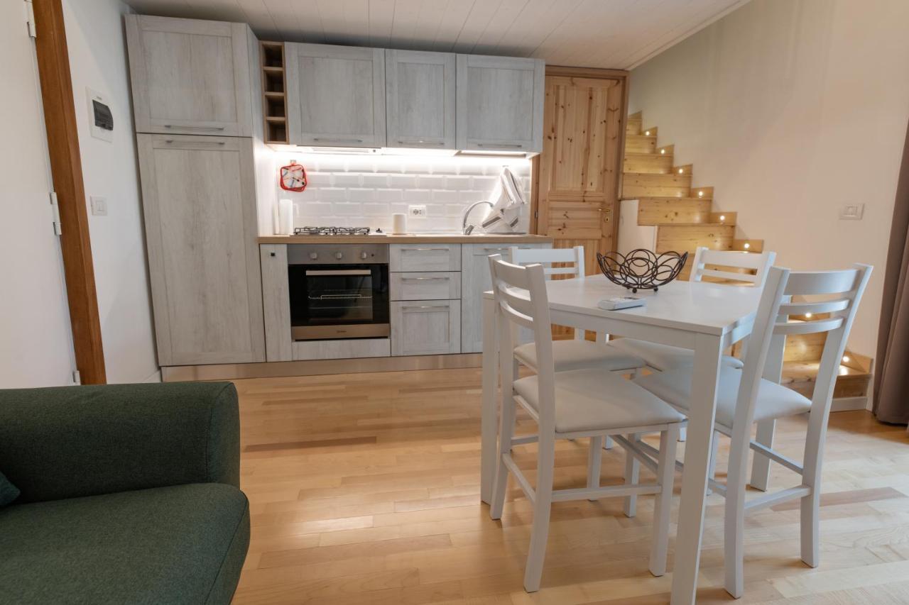 Casa Materdei Apartment เนเปิลส์ ภายนอก รูปภาพ