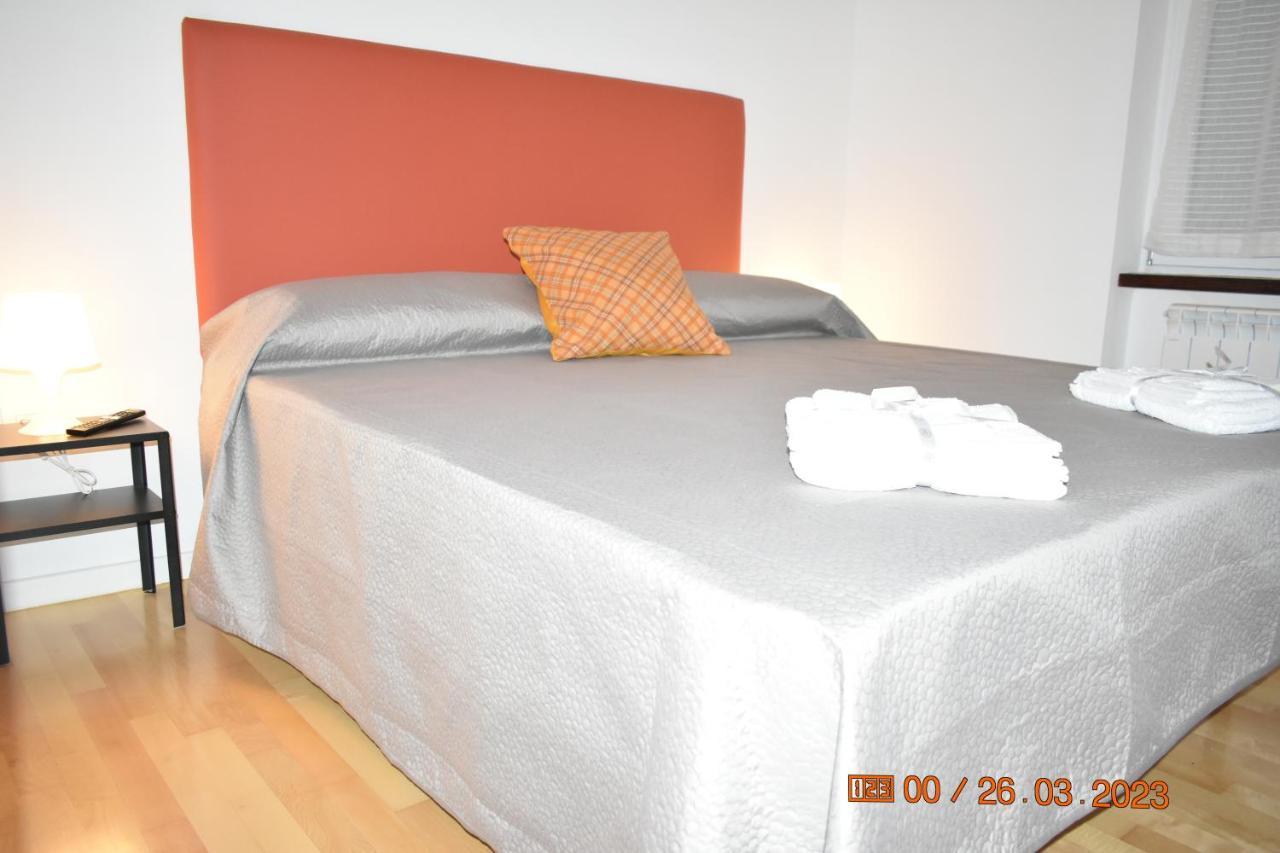 Casa Materdei Apartment เนเปิลส์ ภายนอก รูปภาพ
