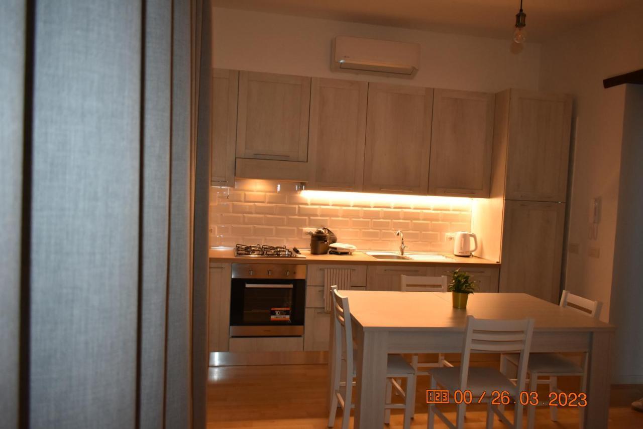 Casa Materdei Apartment เนเปิลส์ ภายนอก รูปภาพ