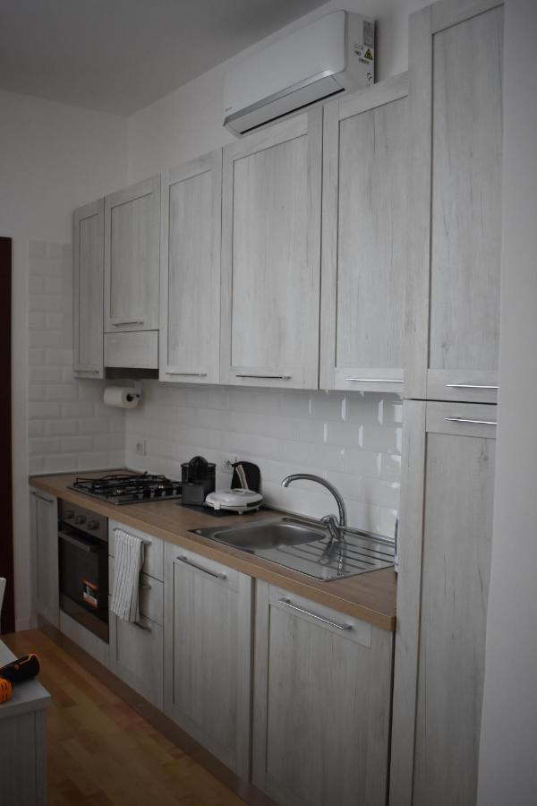 Casa Materdei Apartment เนเปิลส์ ภายนอก รูปภาพ