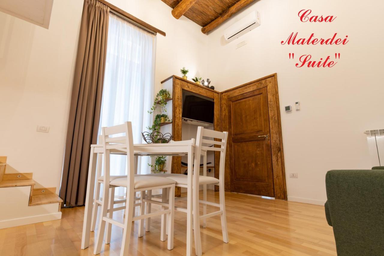Casa Materdei Apartment เนเปิลส์ ภายนอก รูปภาพ
